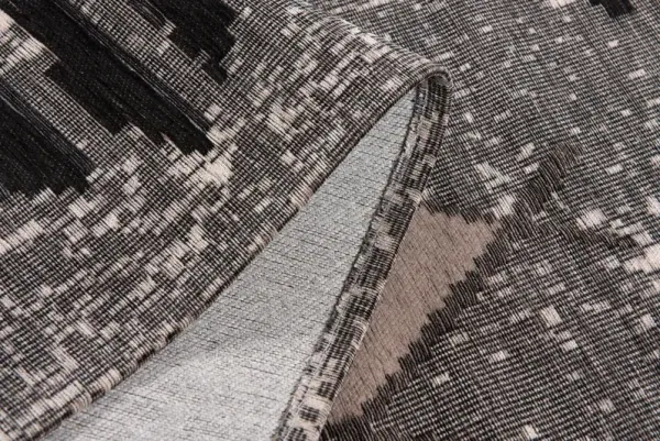 Woven 7' x 10' Rug - Tribal Gray