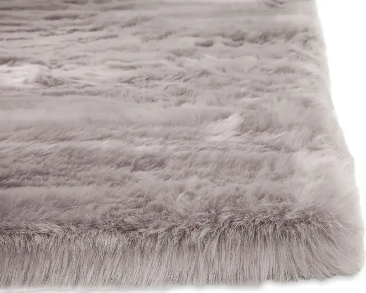 Faux Mink Fur 5' x 8' Area Rug - Silver