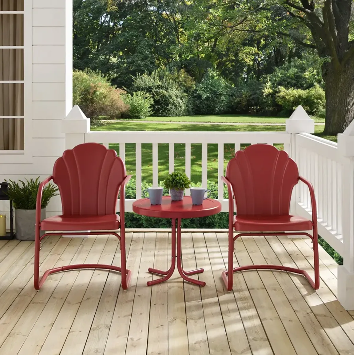 Petal Set of 2 Outdoor Chairs and Side Table - Red