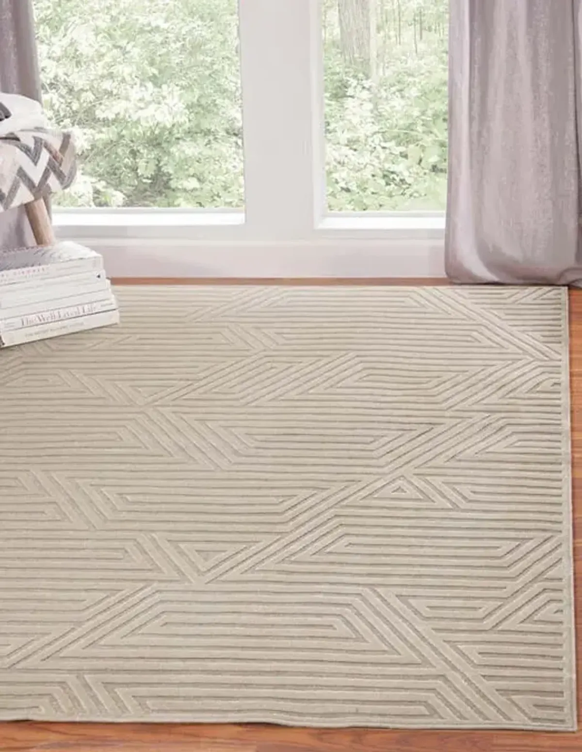 Labyrinth 5' X 8' Area Rug - Ivory