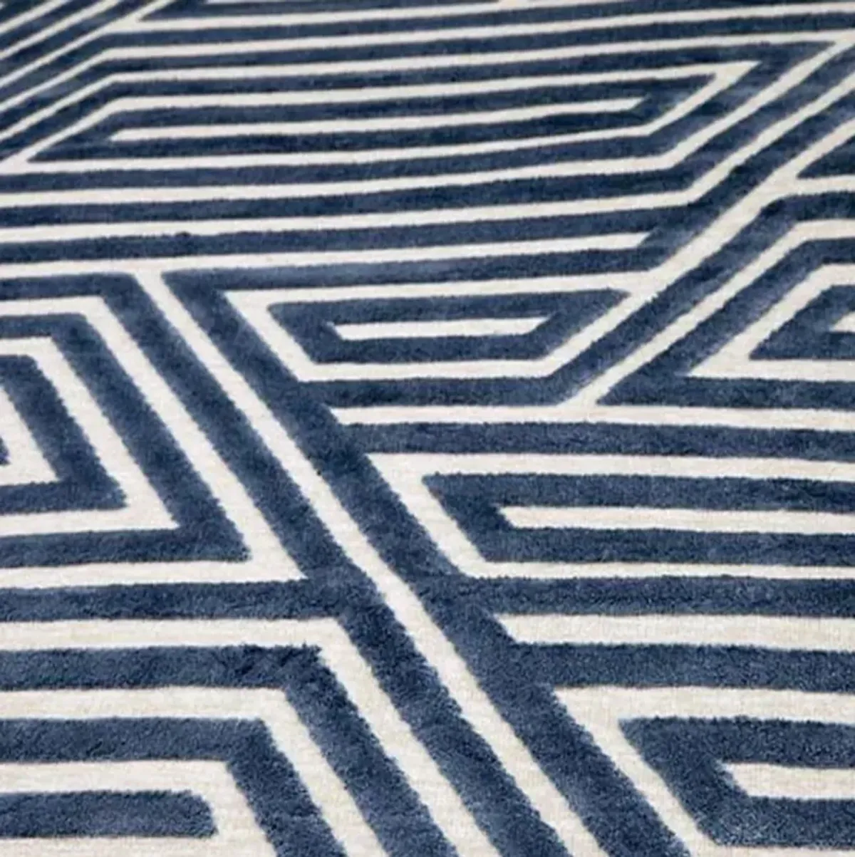 Labyrinth 8' X 10' Area Rug - Blue