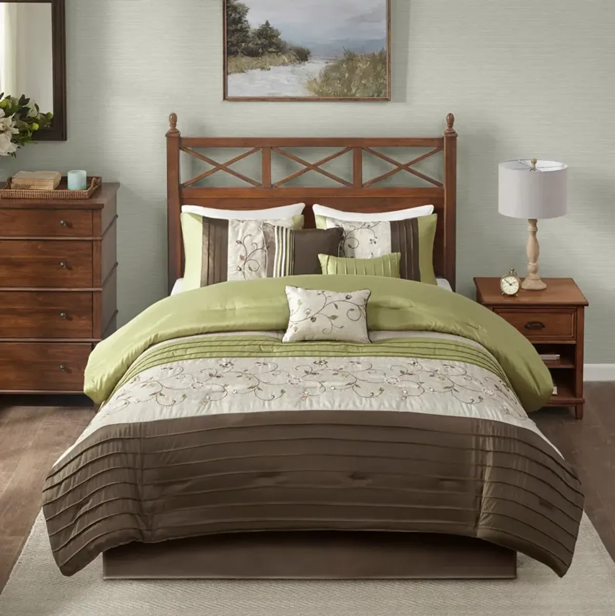 Clara Queen Comforter Set - Green