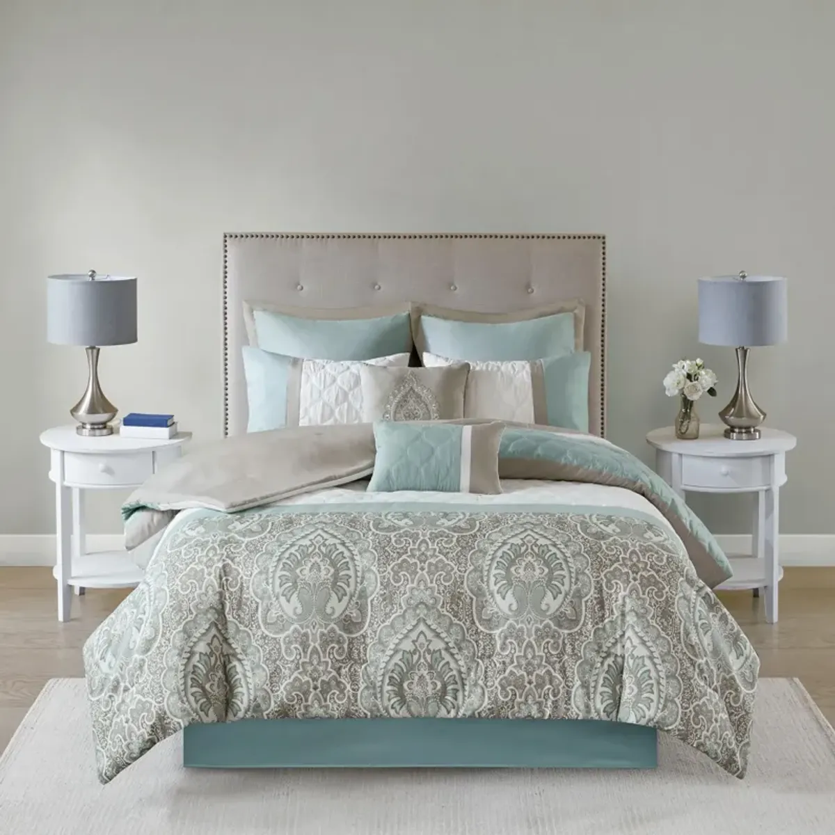 Cerelia California King Comforter Set