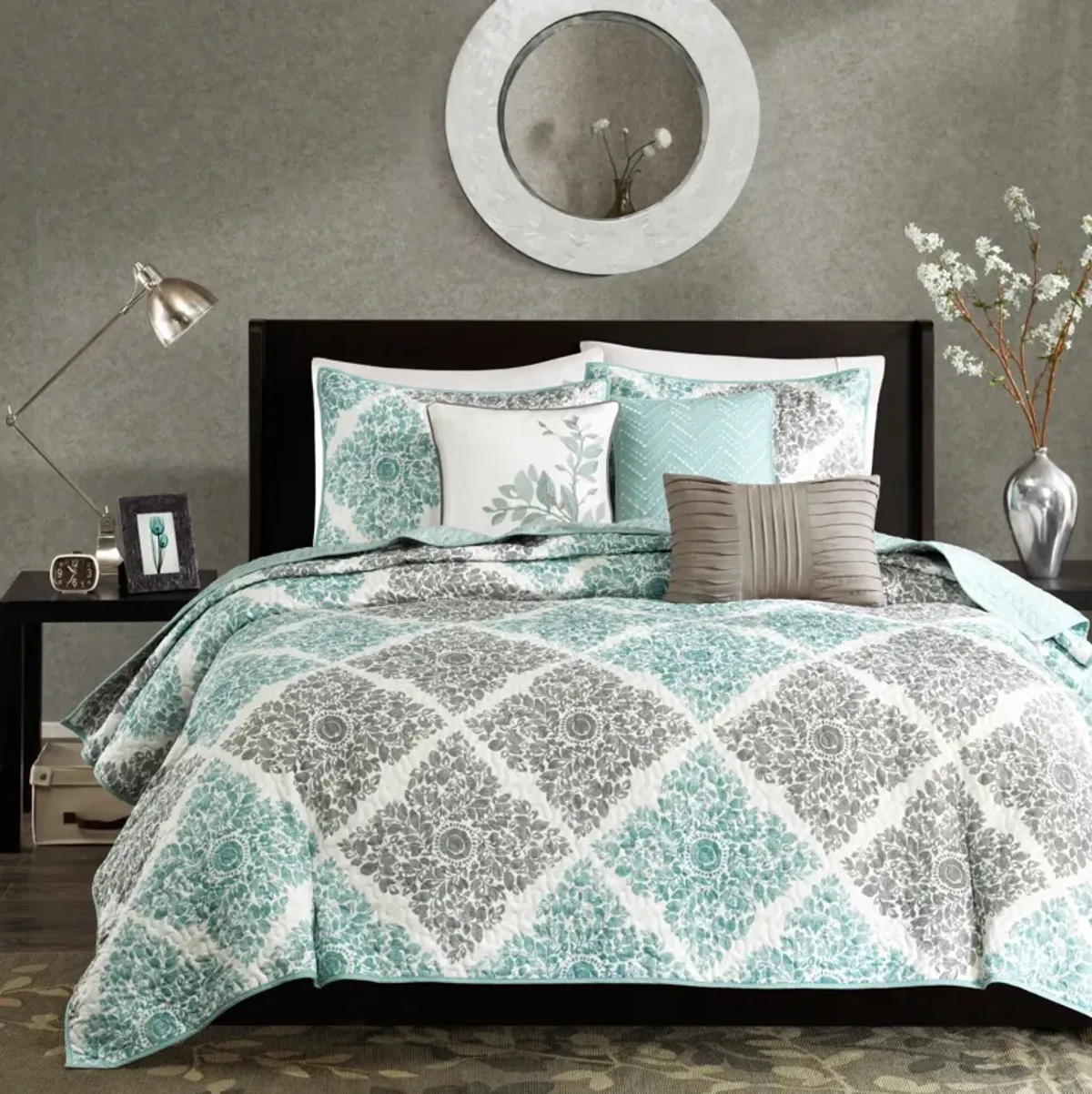 Melinda King/California King Reversible Coverlet Set