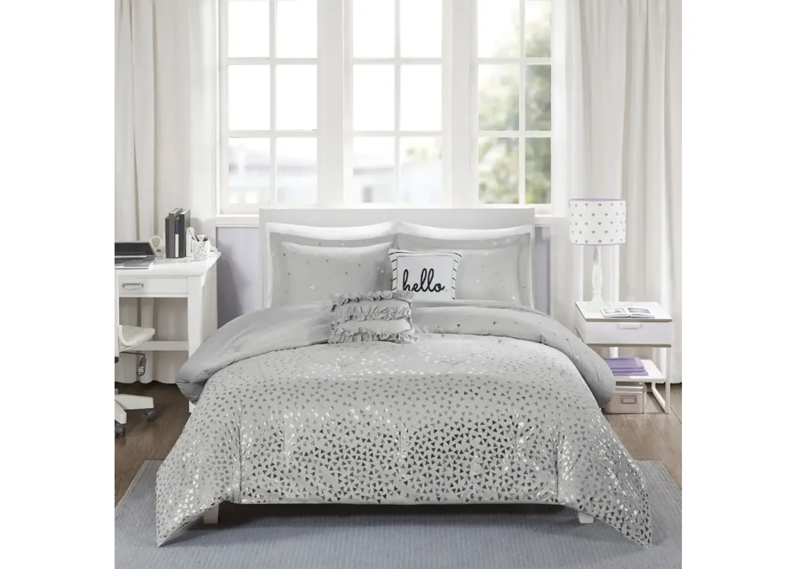 Raelynn King/California King Comforter Set