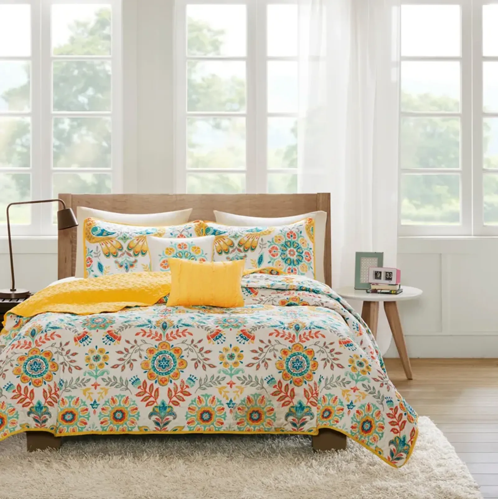 Eliana Full/Queen Reversible Coverlet Set