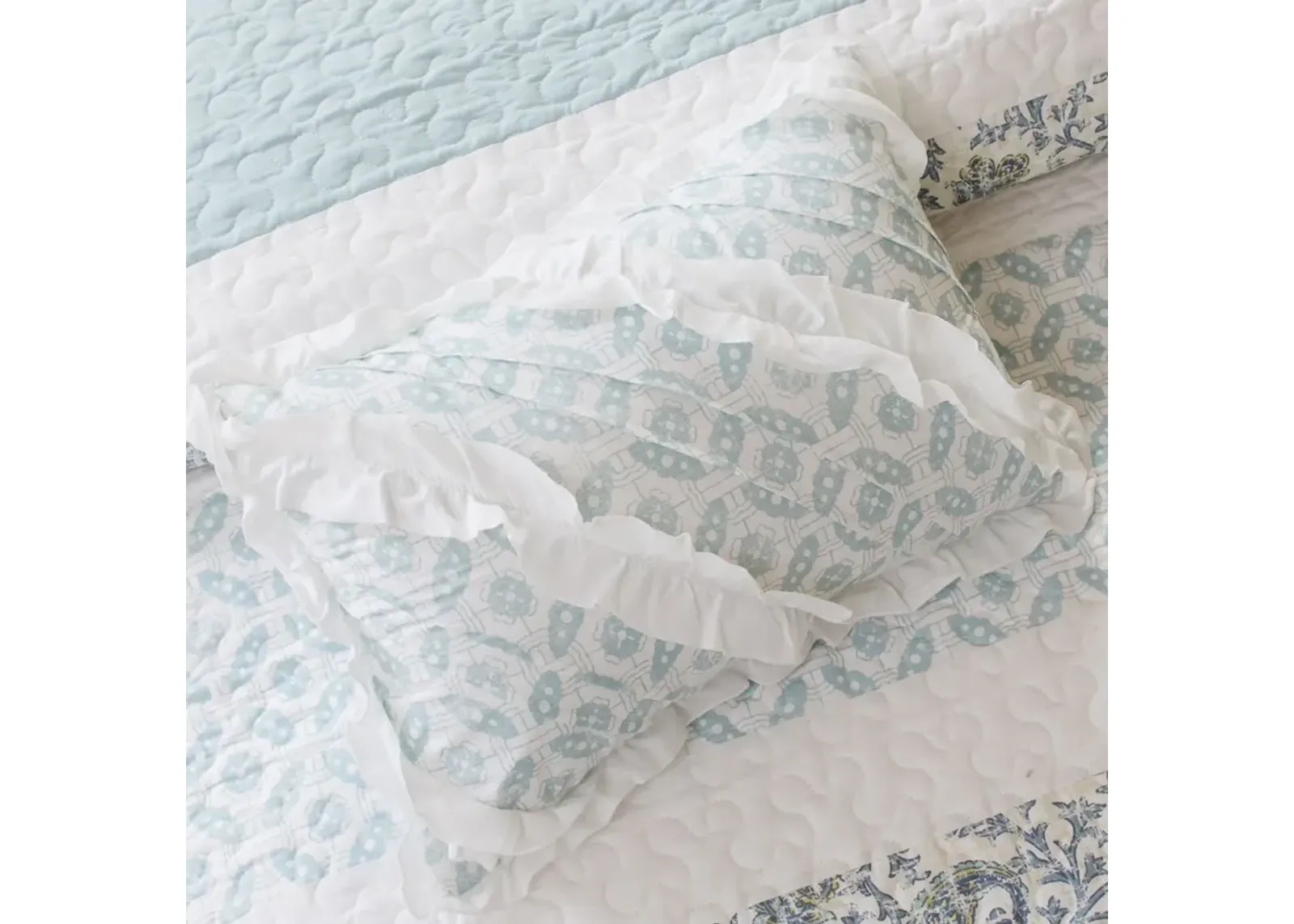 Hali King/California King Reversible Coverlet Set