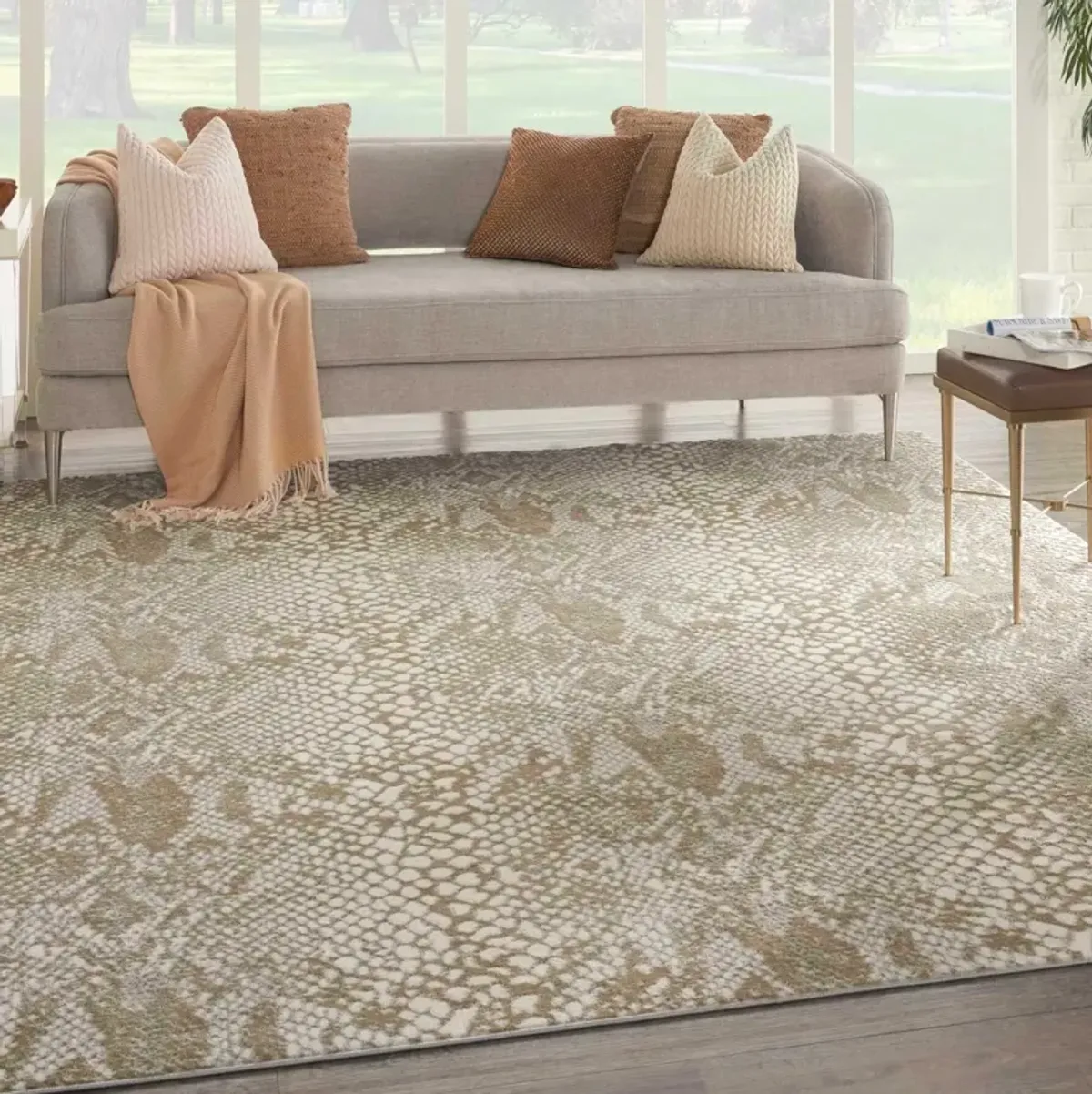 Sansa 8' x 10' Area Rug  - Ivory /Beige