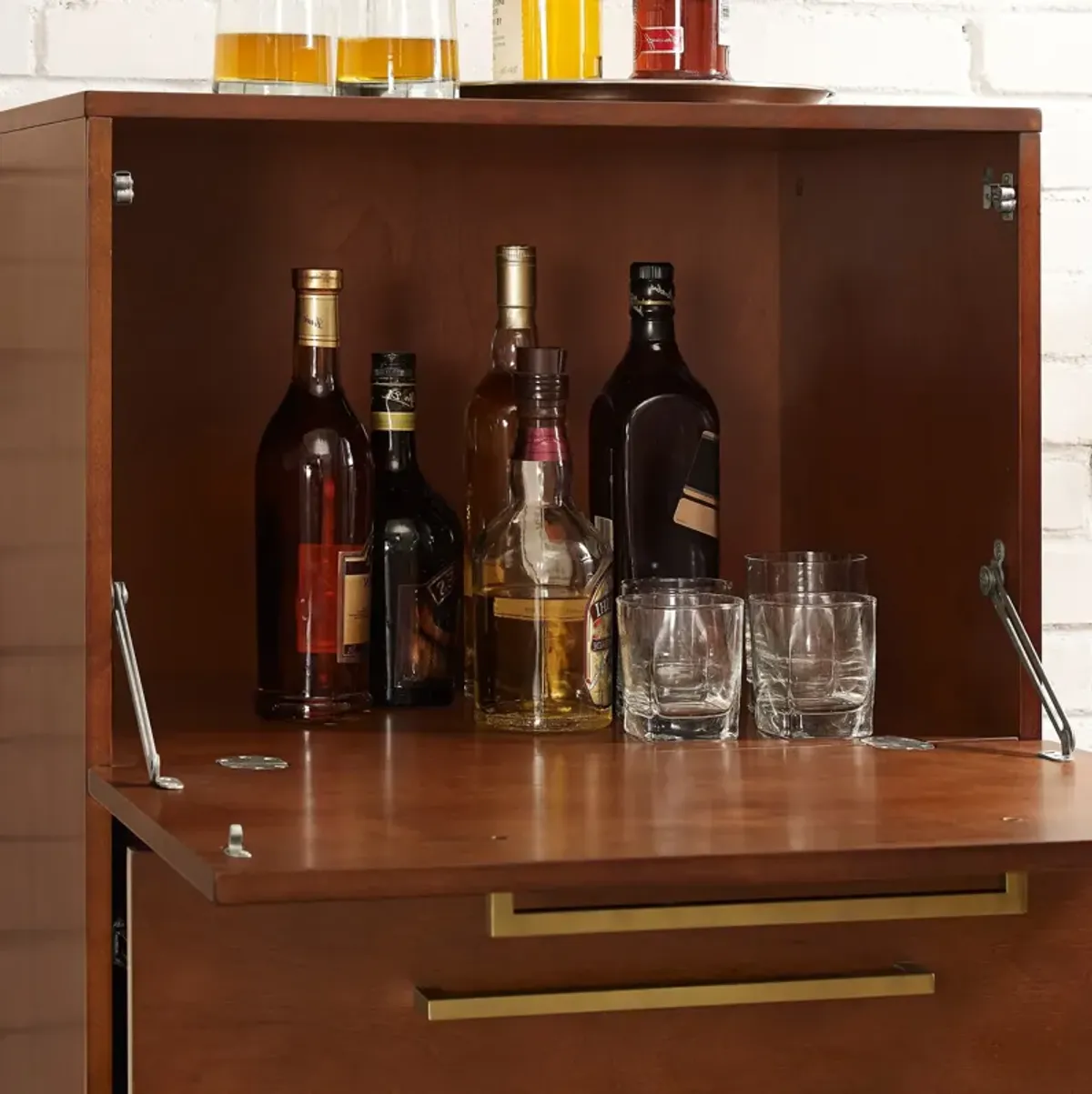 Craig Spirit Cabinet