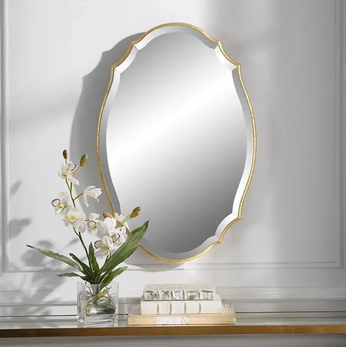 Adesola 30'' x 20'' Wall Mirror