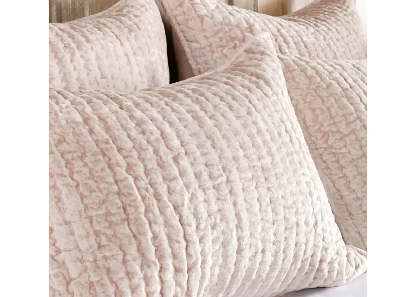 Bari Velvet King Quilt Set - Pink