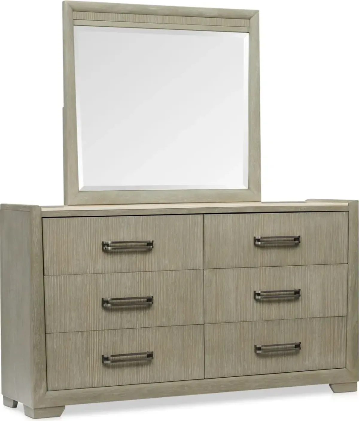 Wilshire 5-Piece Queen Bedroom Set with Dresser and Mirror