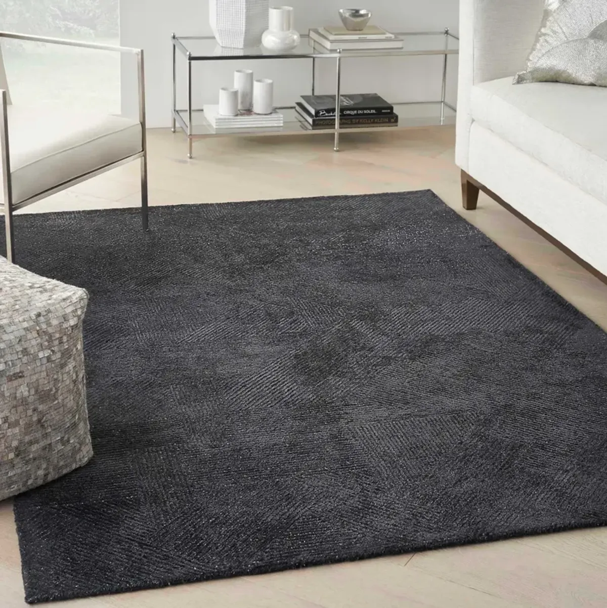 Geometry 4' X 6' Area Rug by Michael Amini - Black