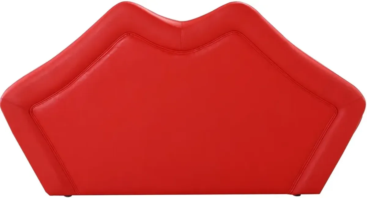 Beso Loveseat - Red