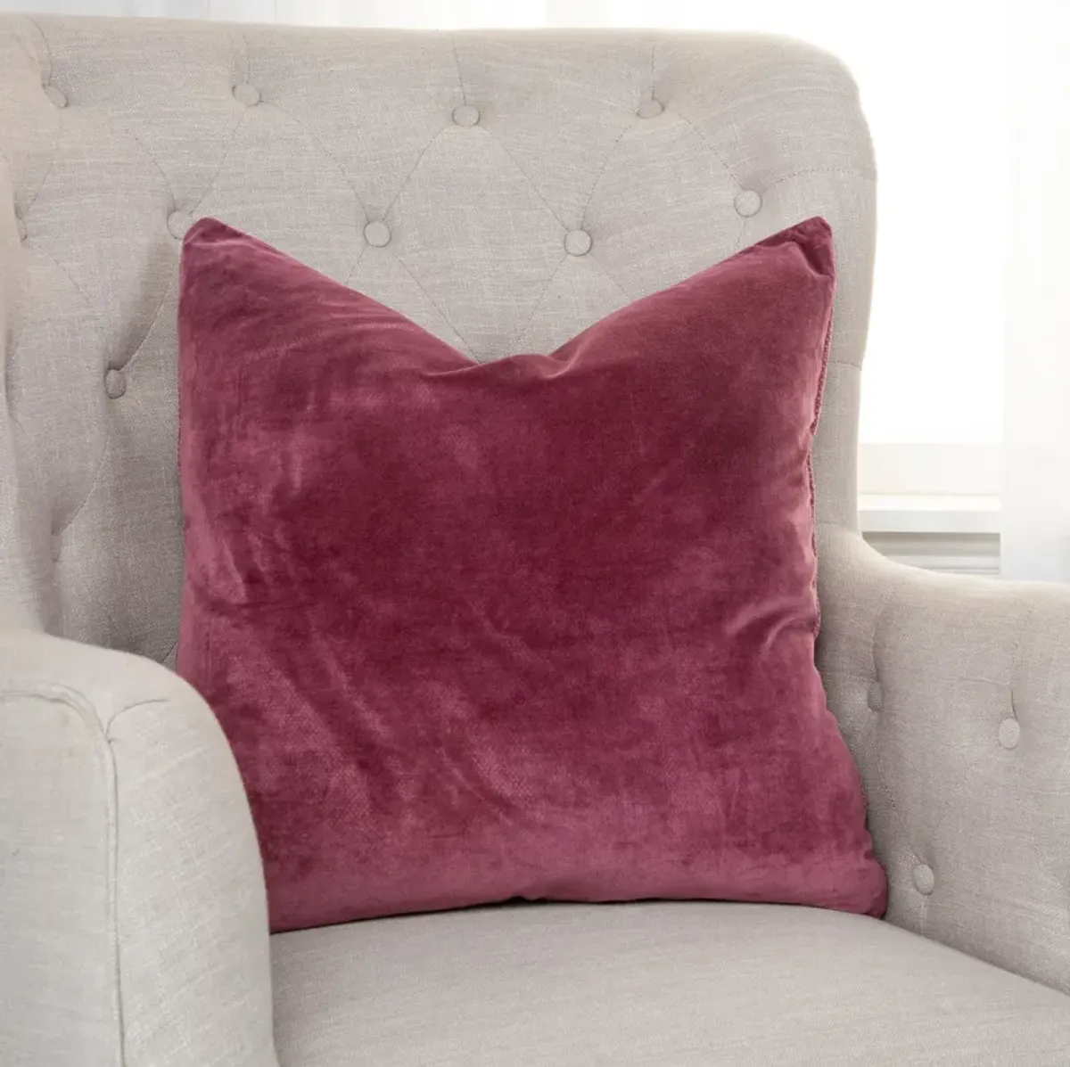 Erika 22" X 22" Pillow - Burgundy