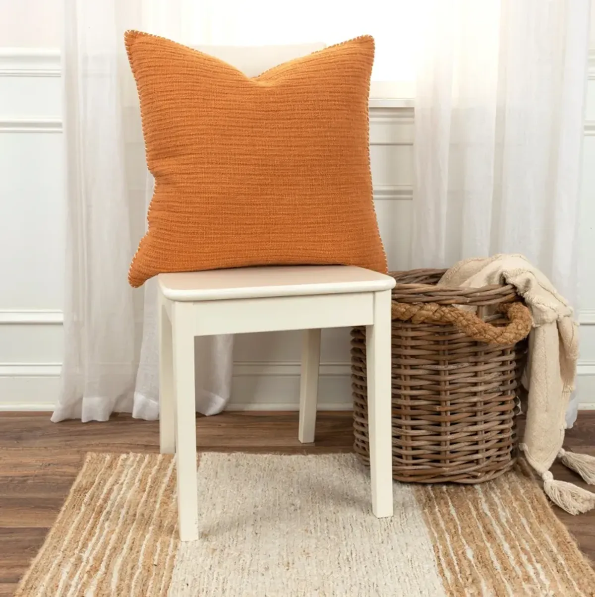 Robyn 22" X 22" Pillow - Tangerine