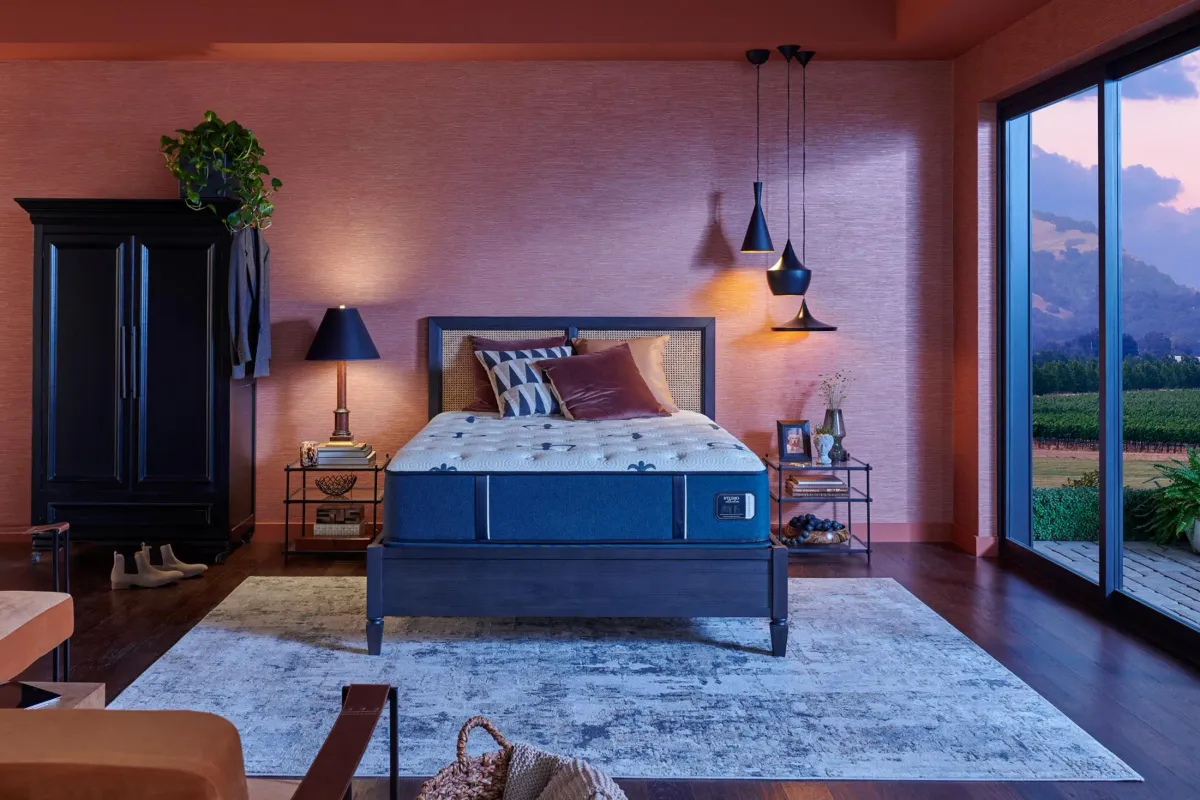 Stearns & Foster Studio Medium Queen Mattress