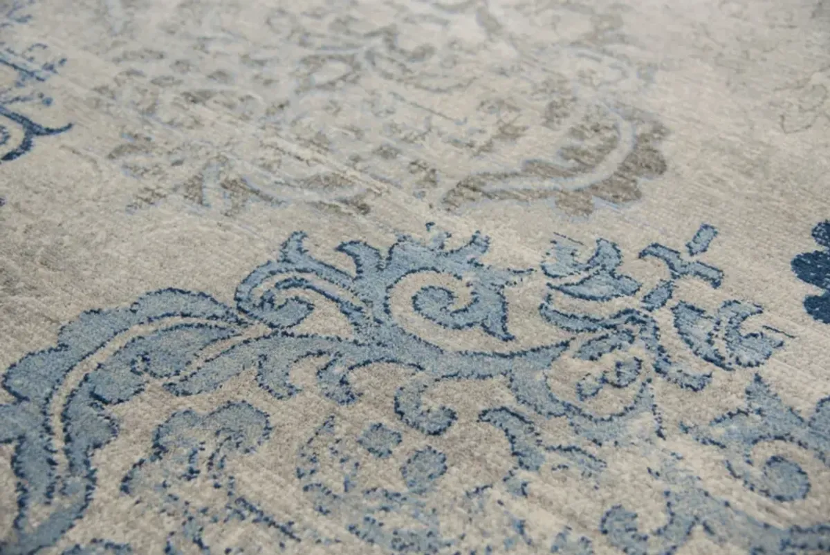 Avielle 10' x 13' Area Rug - Light Gray