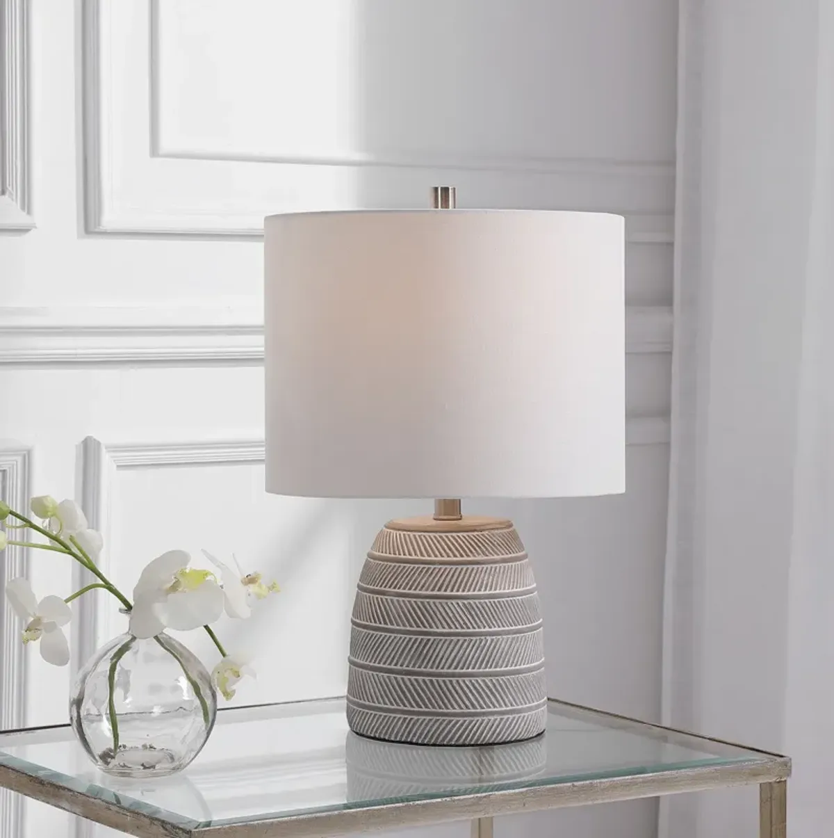 LeeAnne 20'' Table Lamp