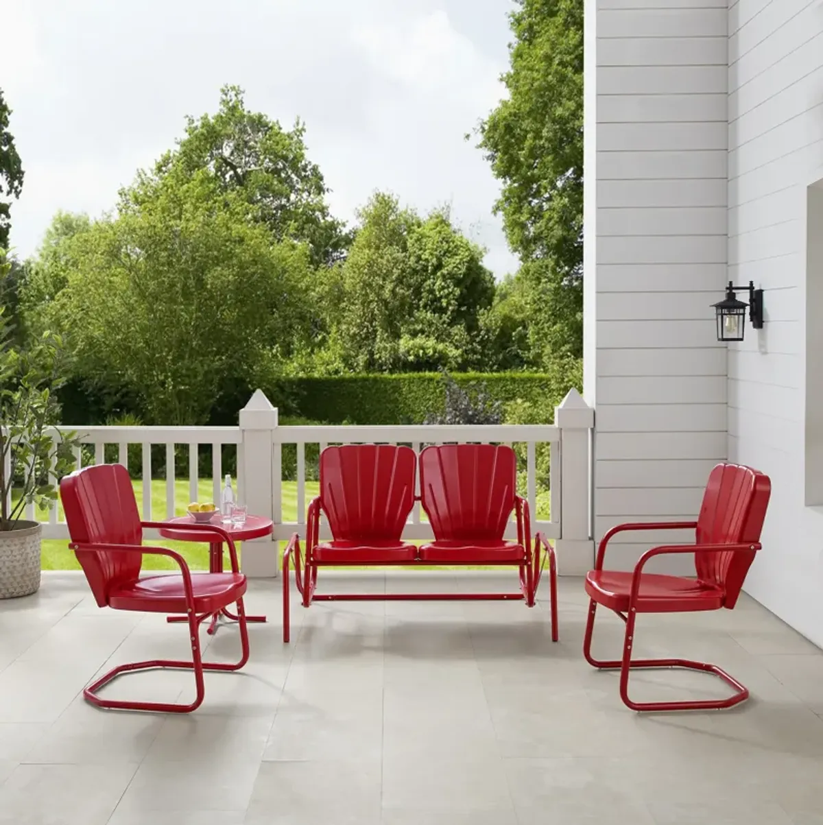 Petal 4-Piece Outdoor Set with Loveseat Glider, 2 Chairs and Table - Red