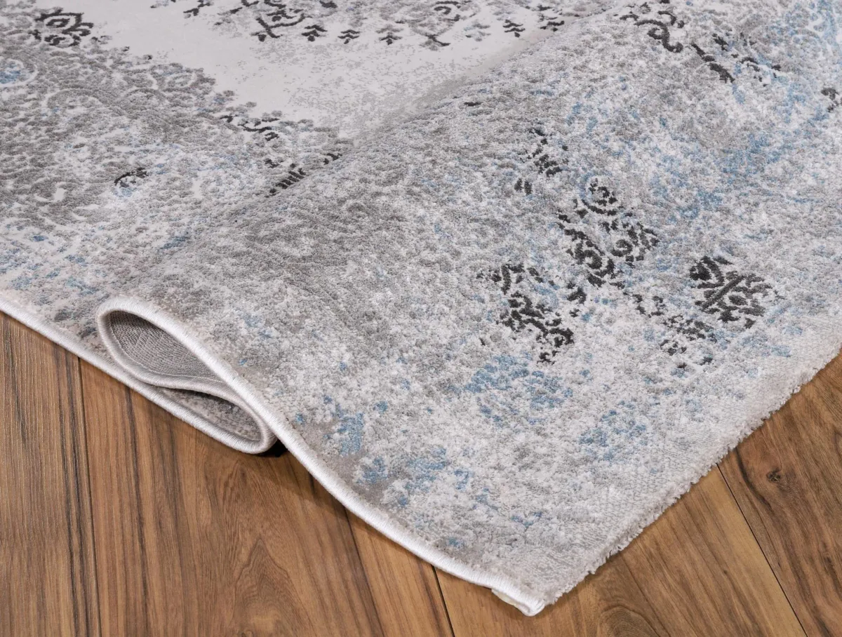 Woodruff 5' x 8' Area Rug - Beige/Light Blue