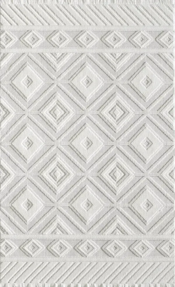 Cremini 5' x 7' Area Rug - White