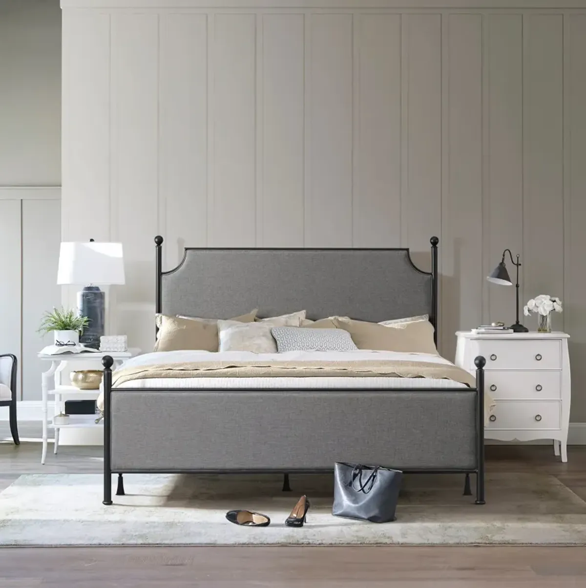 Elena King Upholstered Bed - Gray/Black