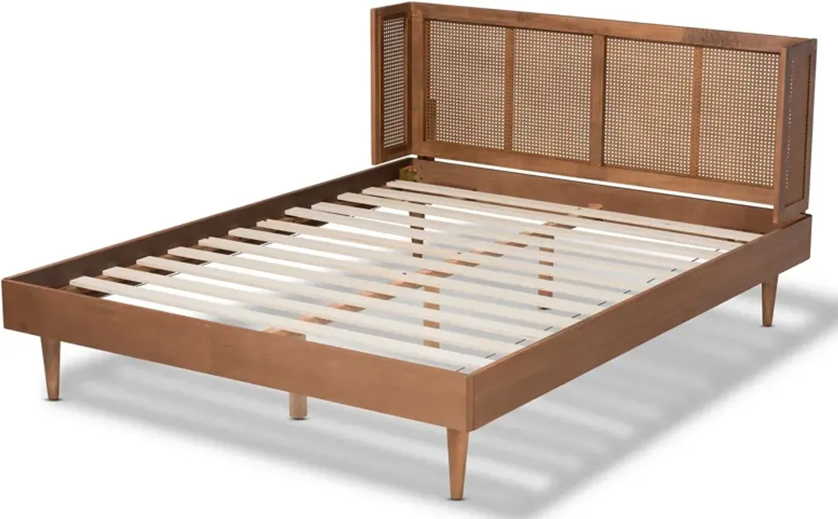 Sheniah Queen Platform Bed - Ash Walnut