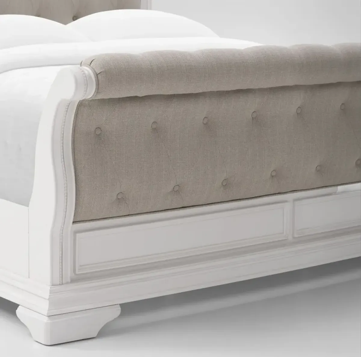 Mayfair Queen Upholstered Sleigh Bed