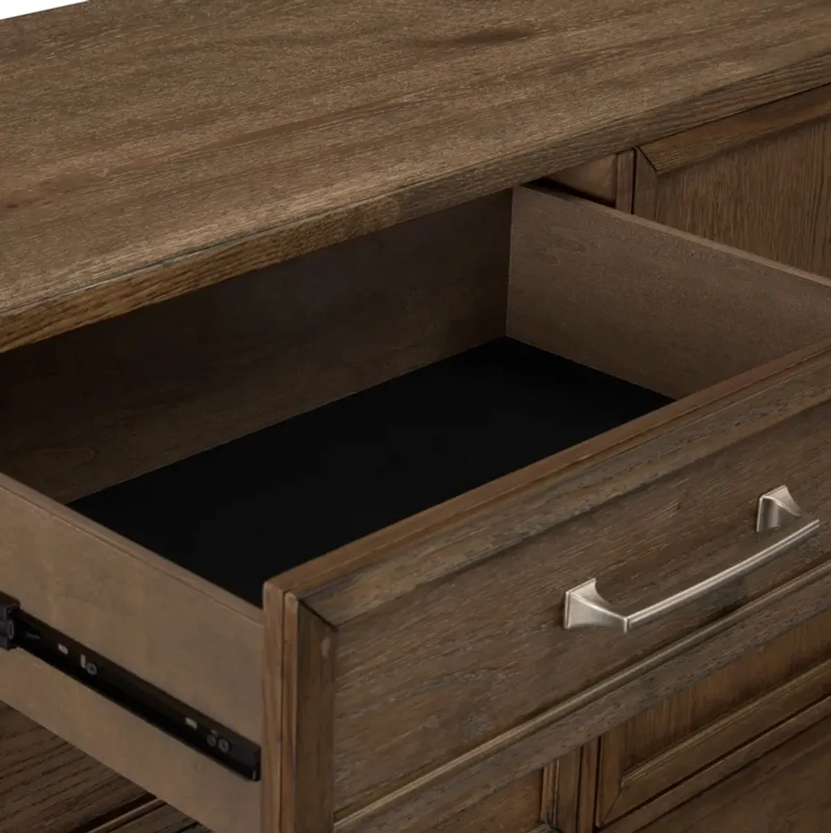 Madrid Grand Chest - Oak