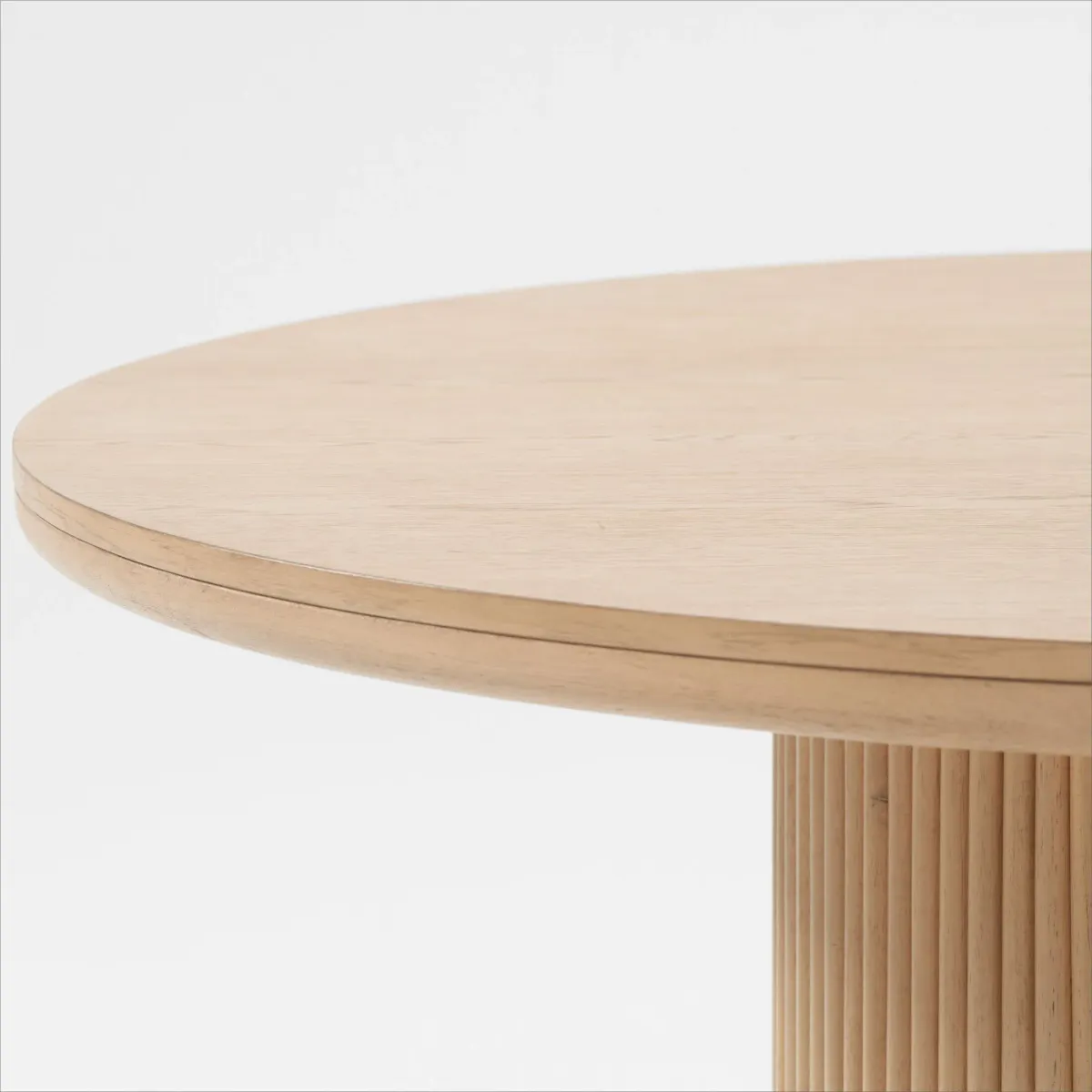 Santa Monica Round Dining Table - Natural