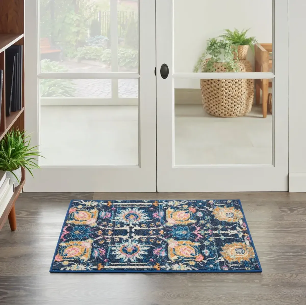 Tralee 2' x 3' Area Rug - Navy