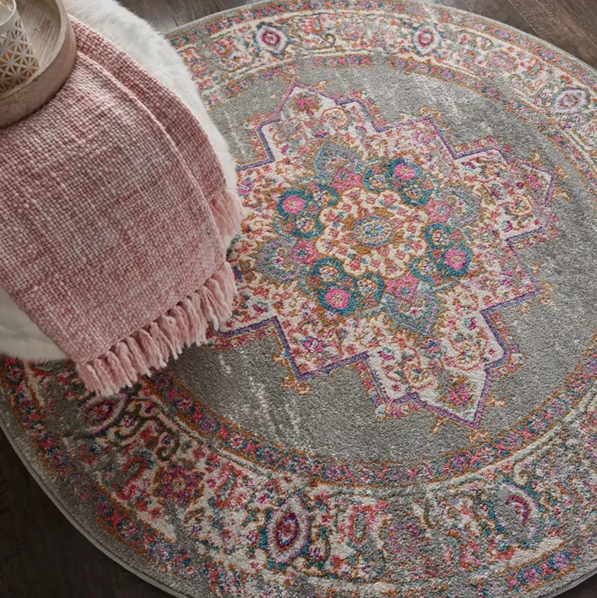 Tralee 5' Round Area Rug - Gray