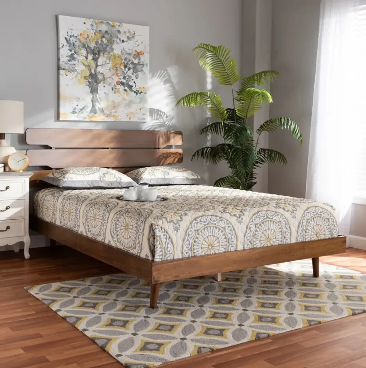 Brigitta Queen Platform Bed - Walnut