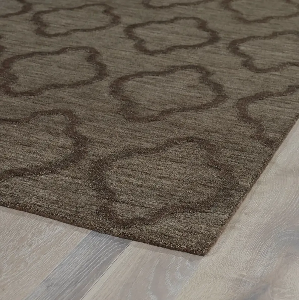 Clever 5' x 8' Area Rug - Chocolate