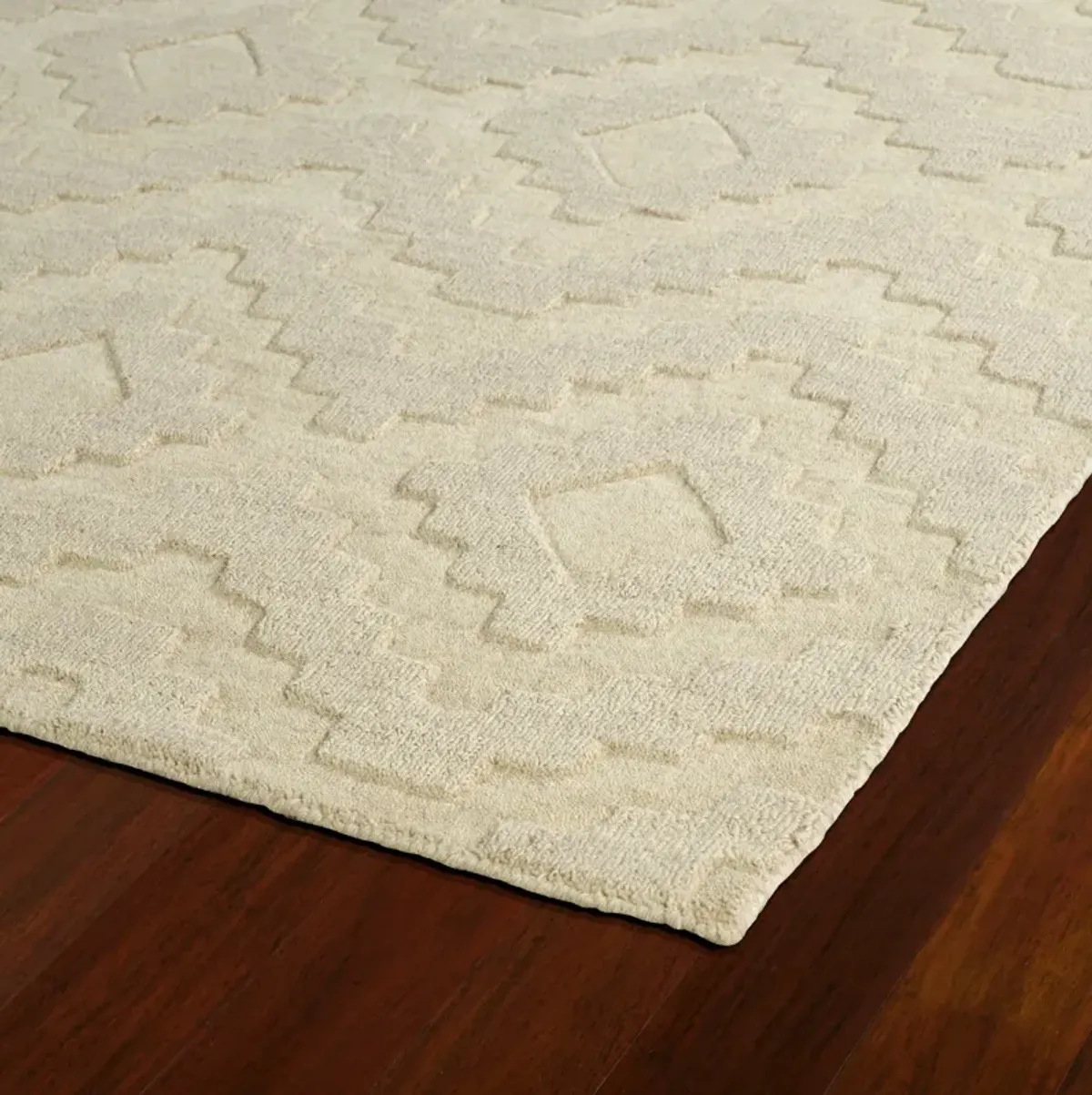 Valiant 2' x 3' Area Rug - Sand