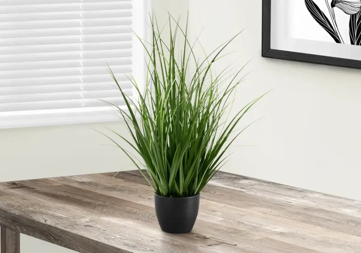 Faux 1' Grass with Black Planter