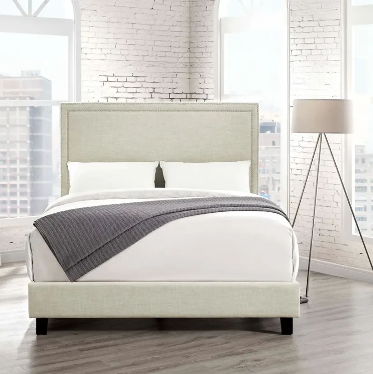 Itzel Queen Upholstered Platform Bed - Natural