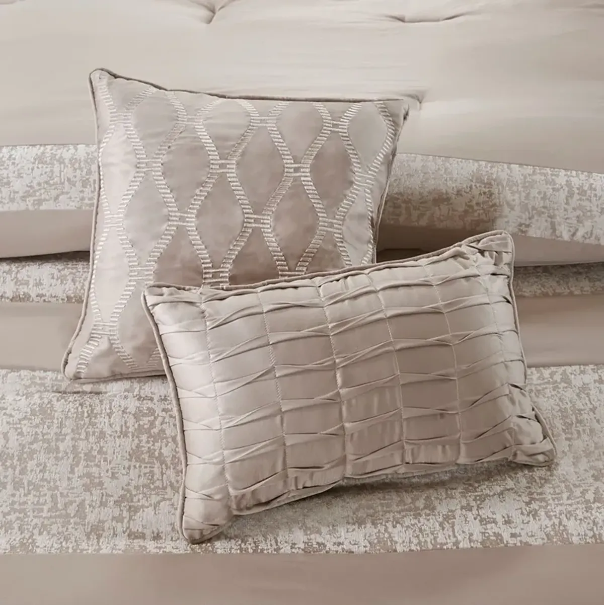 Teagan Queen Comforter Set - Taupe