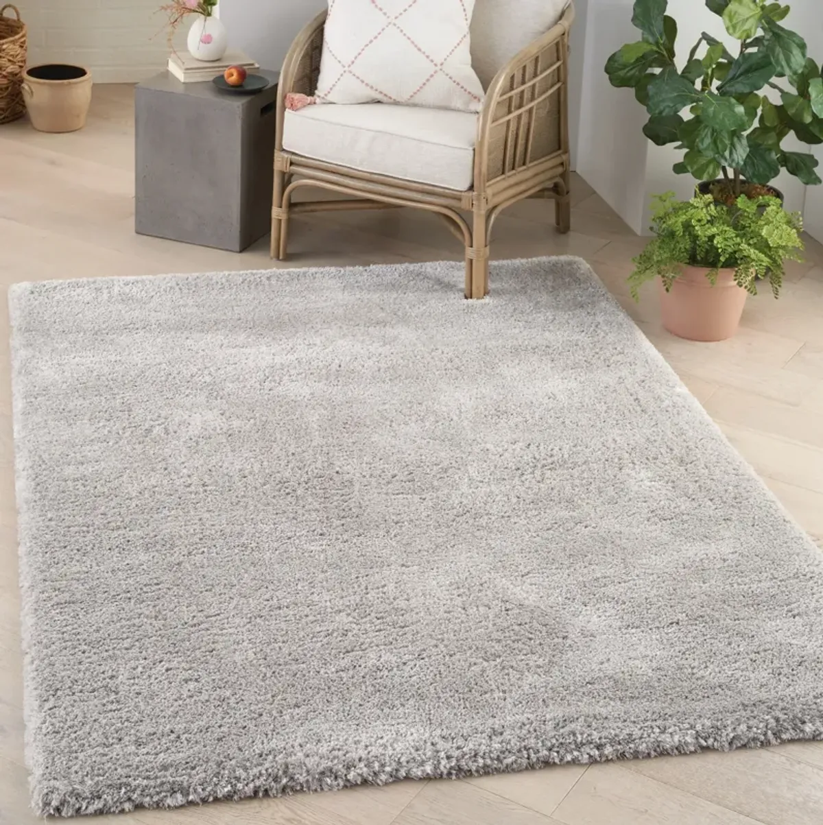 Lana Shag 5' x 7' Area Rug - Silver