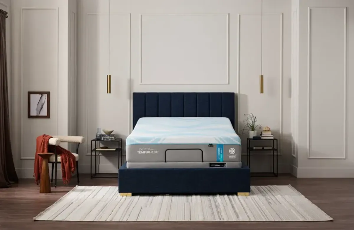 TEMPUR-ActiveBreeze® Med. Hybrid King Mattress & TEMPUR-Ergo® ProSmart® Air Adjustable Base