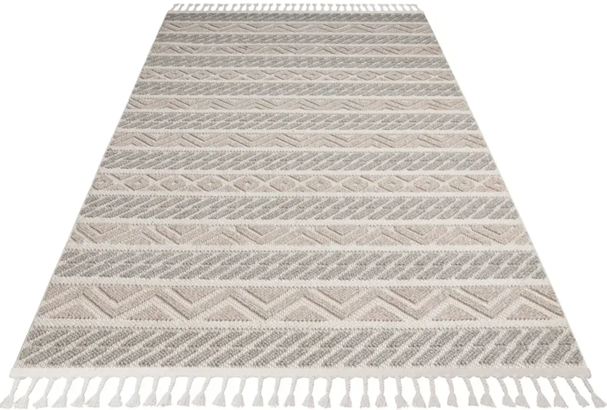 Acacia 8' x 10' Area Rug - Beige/White