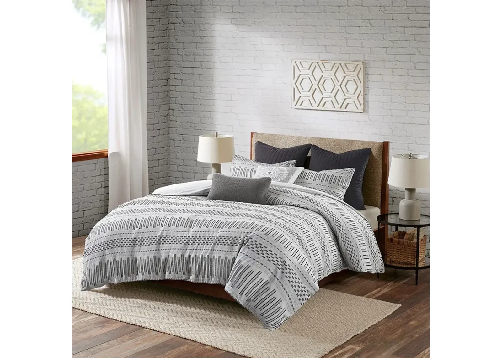 Ramona Full/Queen Comforter Set - Gray/Black