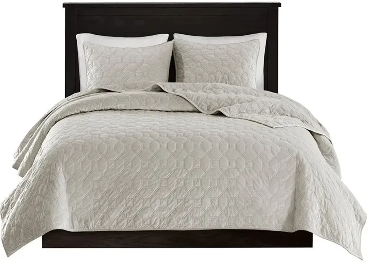 Coraline Full/Queen Quilt Set - Ivory