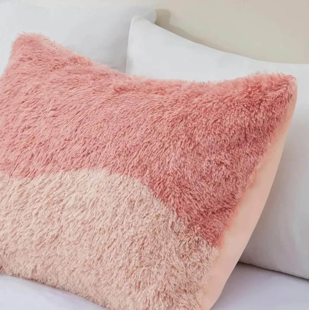 Makenna Full/Queen Faux Fur Comforter Set - Blush Multi