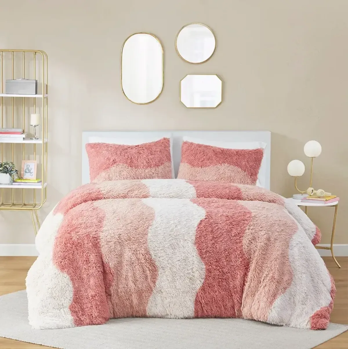 Makenna Full/Queen Faux Fur Comforter Set - Blush Multi