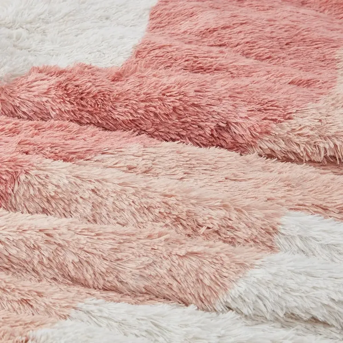 Makenna Full/Queen Faux Fur Comforter Set - Blush Multi