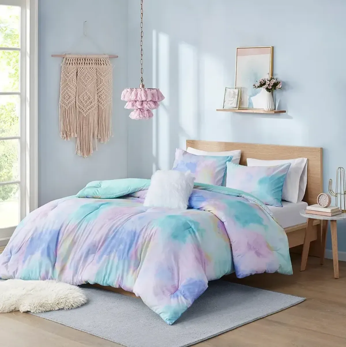 Emberly King/California King Comforter Set - Aqua