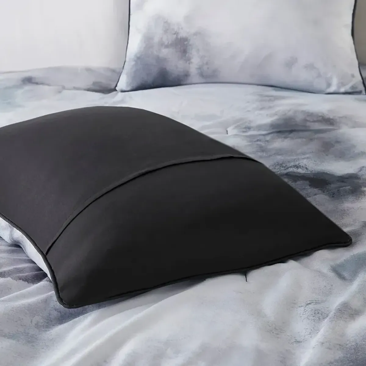 Emberly Full/Queen Comforter Set - Charcoal