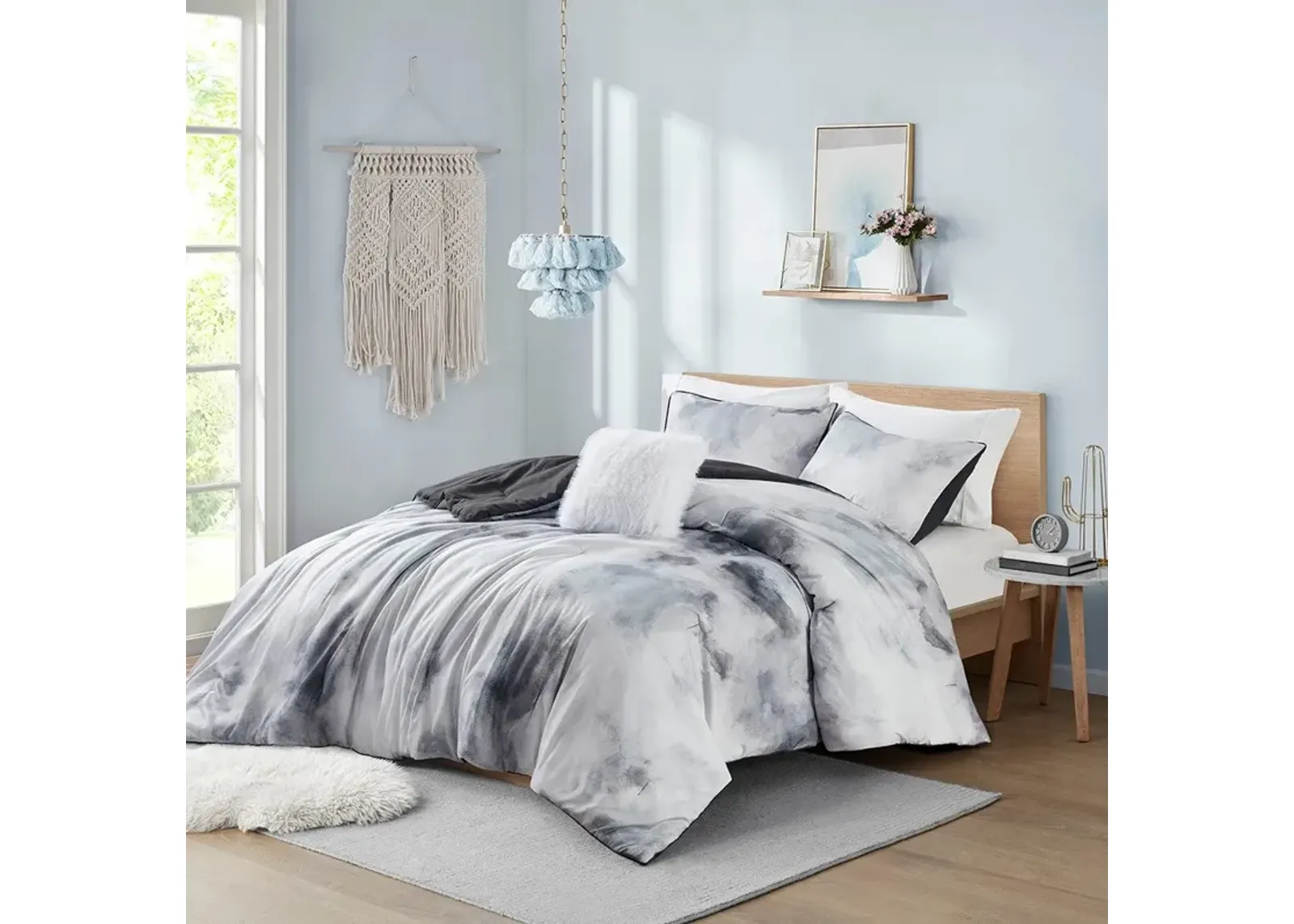 Emberly Full/Queen Comforter Set - Charcoal